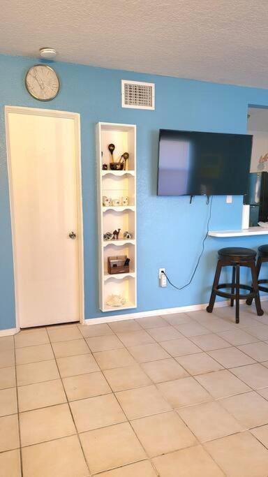 Entire Home By Siesta Key/Closed To Downtown サラソータ エクステリア 写真