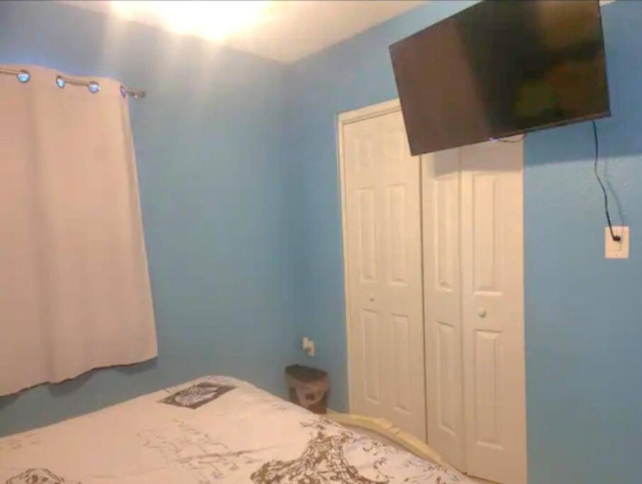 Entire Home By Siesta Key/Closed To Downtown サラソータ エクステリア 写真